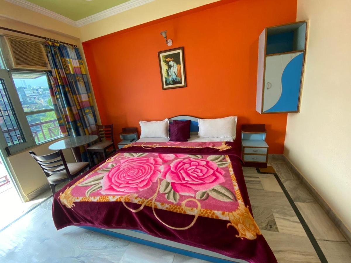 Hotel Surya Laxman Jhula ริชิเคช ภายนอก รูปภาพ