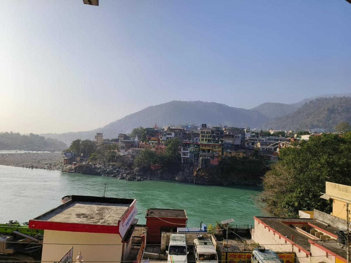 Hotel Surya Laxman Jhula ริชิเคช ภายนอก รูปภาพ